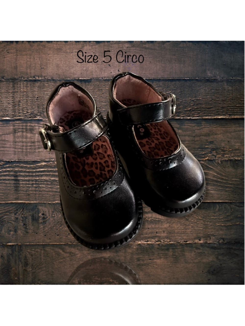 Size 5 Circo Shoes